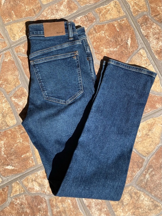 Madewell Denim - Madewell Midrise Stovepipe Jeans in Dark Blue Denim